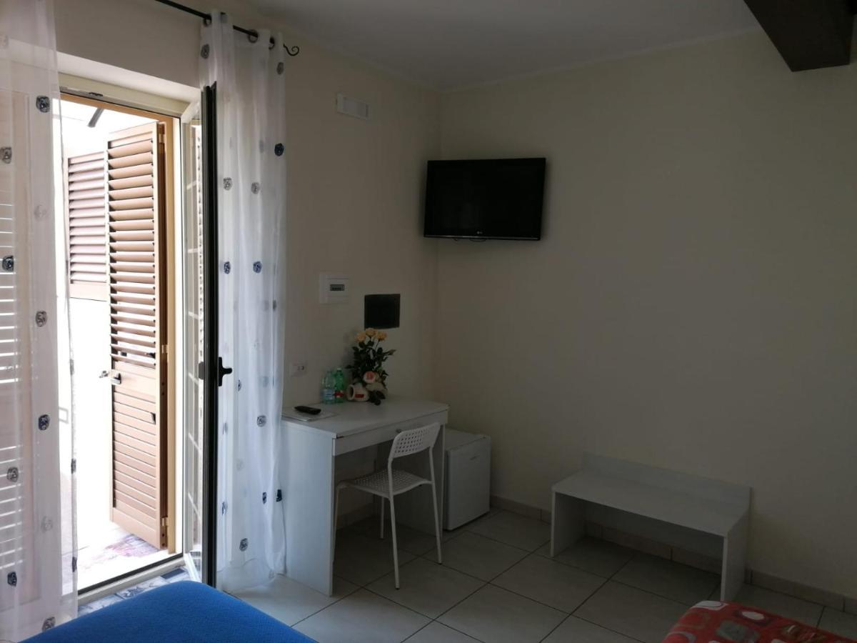 Affittacamere Il Tulipano Beach 포르미아 외부 사진
